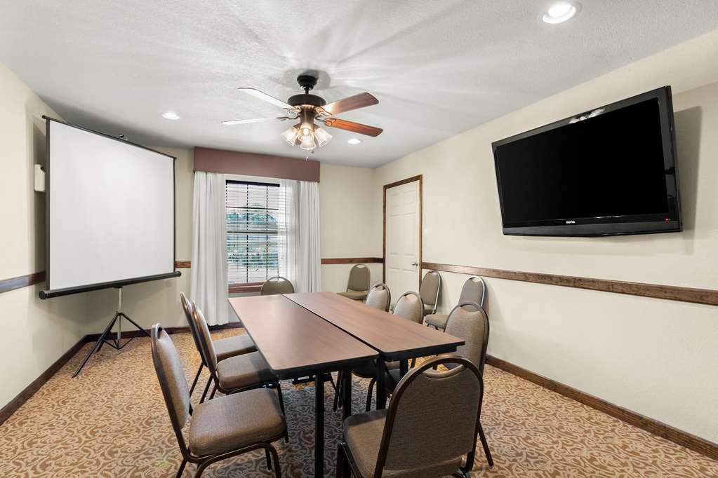 Best Western George West Executive Inn Instalações foto