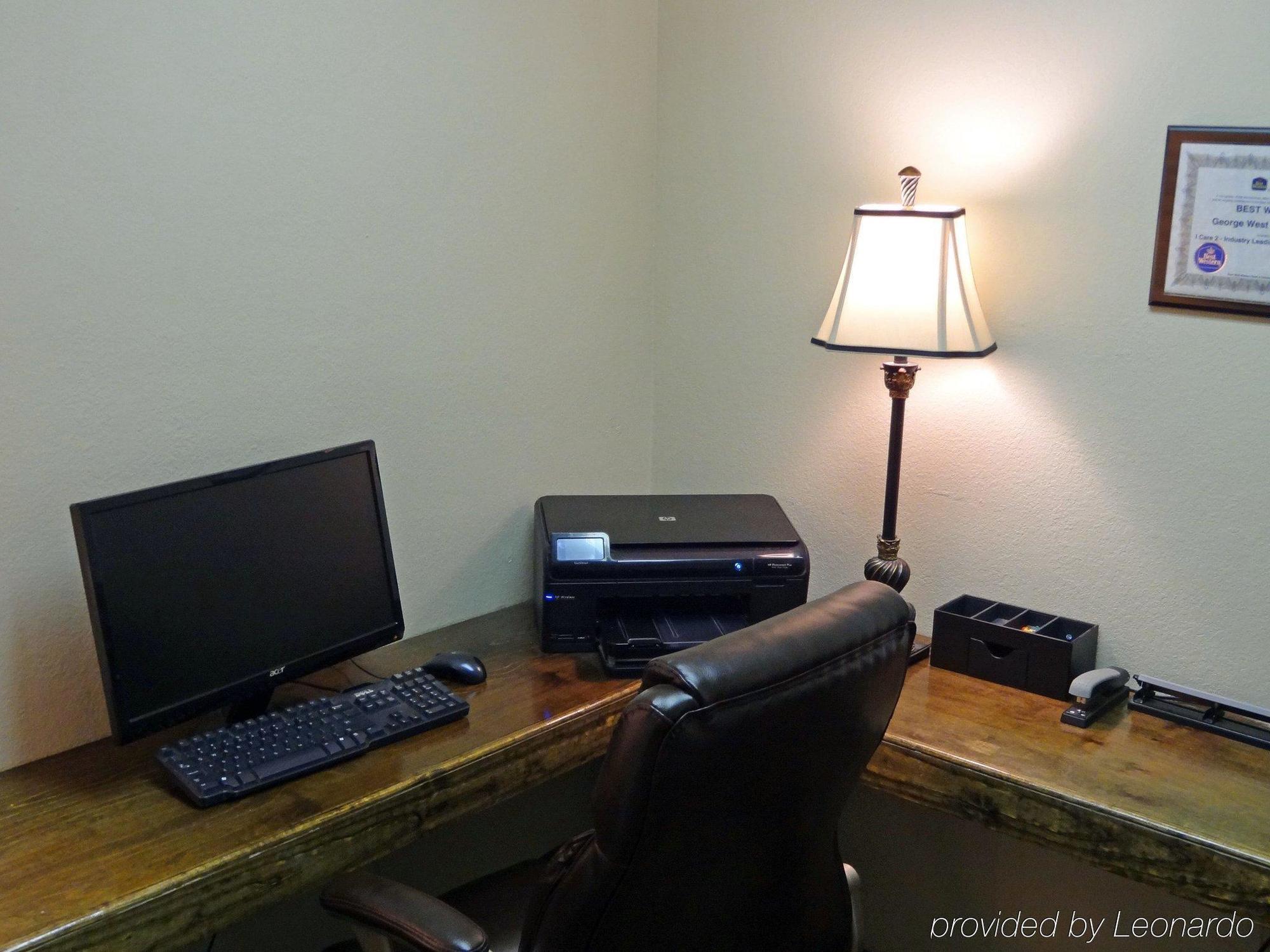 Best Western George West Executive Inn Instalações foto